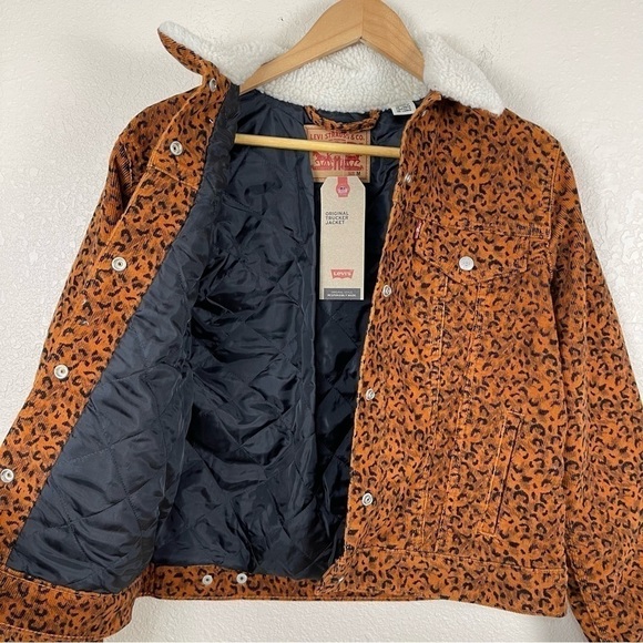 Levi’s Leopard Print Sherpa Tucker Jacket Size Medium Women IRREGULAR - Picture 4 of 15